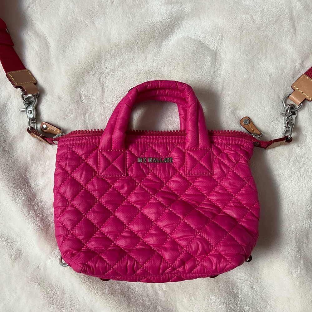 EUC MZ Wallace micro sutton dragonfruit